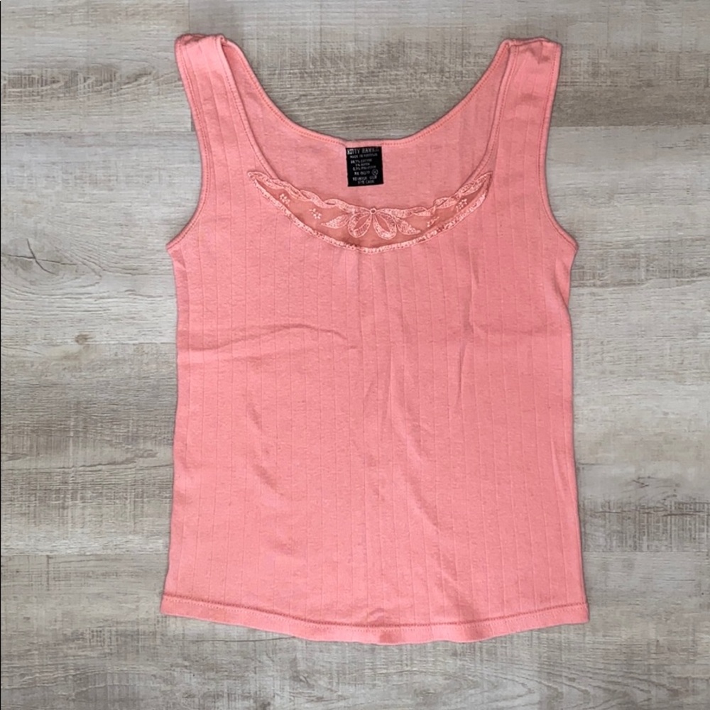 Light Pink Ribbed Tank Top w/ Lacey Accent, Size Medium, NWOT- Perfect Condition